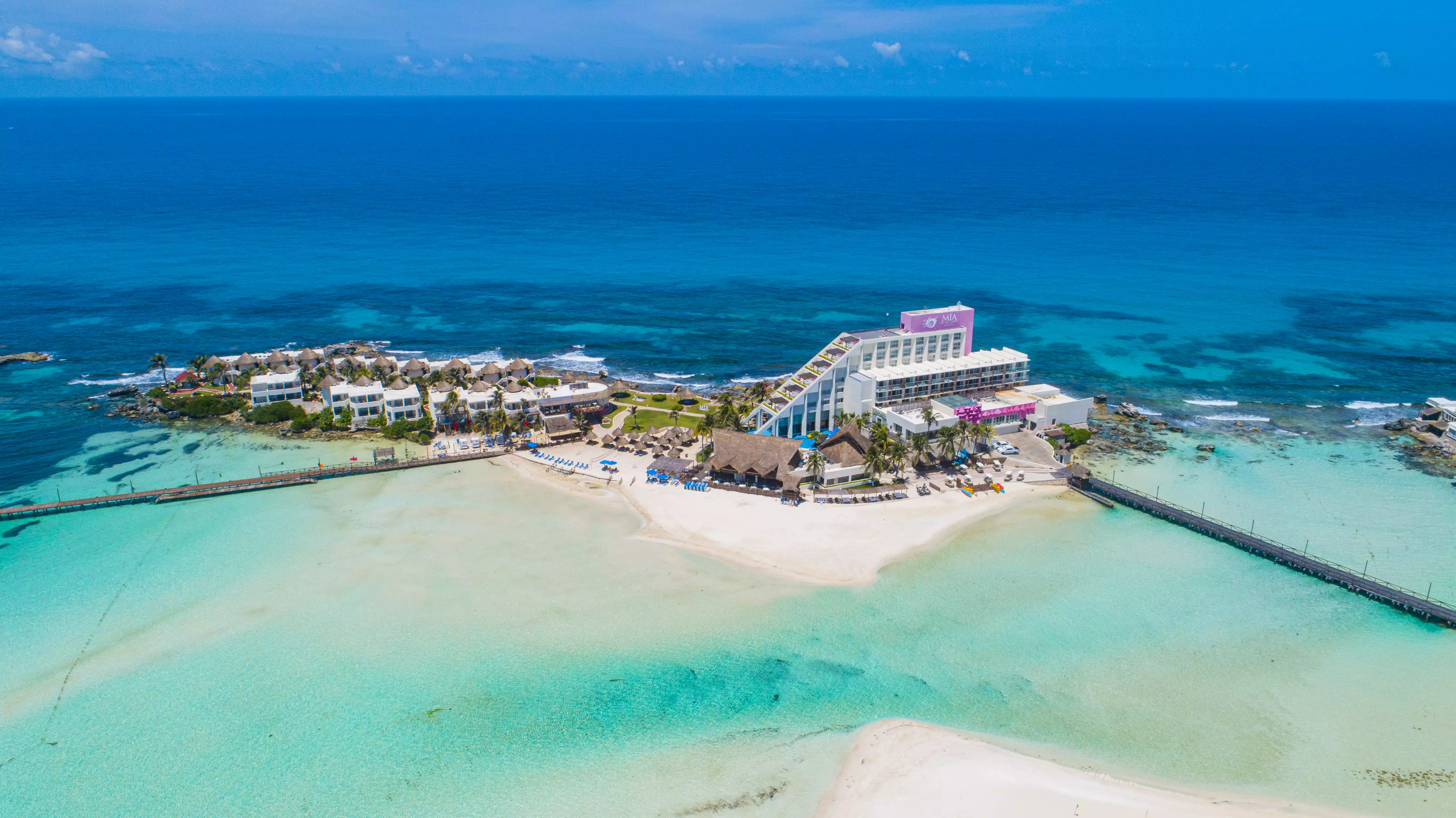 MÍA Reef Isla Mujeres Hotel