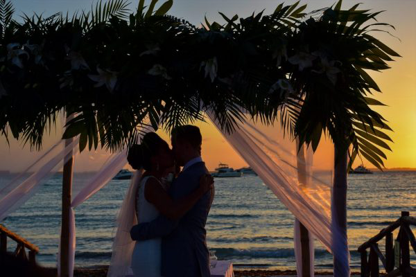 Bodas en Isla Mujeres Planners